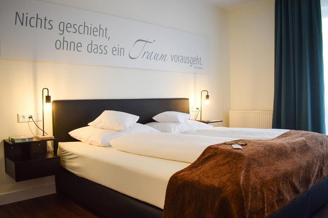 Landhotel Rügheim Zewnętrze zdjęcie