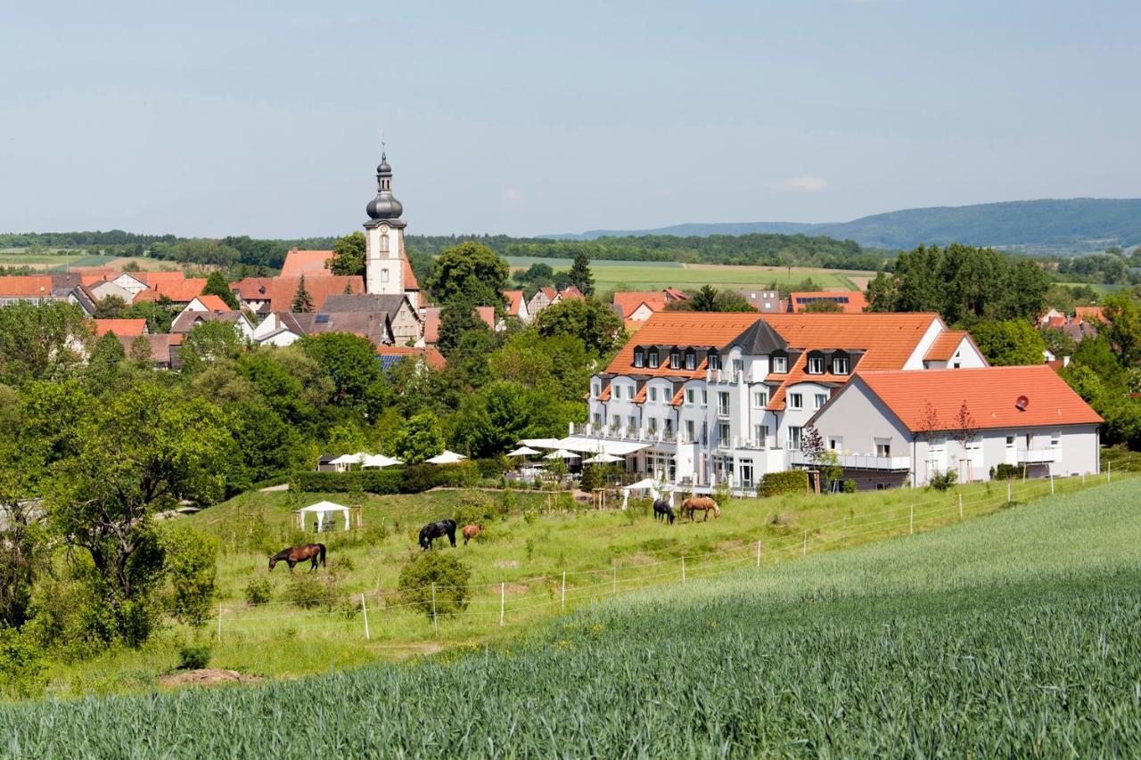Landhotel Rügheim Zewnętrze zdjęcie